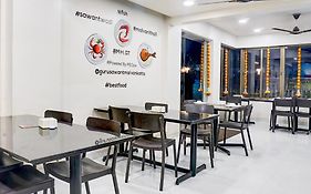 Super Townhouse Oak Viman Nagar Formerly Kuber Inn